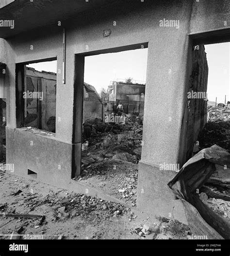 This is a scene in Castro, Chile, seen May 30, 1960 after an earthquake ...