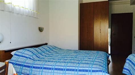 ROOMS SAJOVIC (Postojna) - Guesthouse Reviews & Photos - Tripadvisor