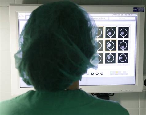 Ponga un embriólogo en su vida | Assisted Reproduction