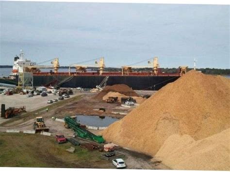 The cost of transatlantic freight for vessels carrying wood pellets ...