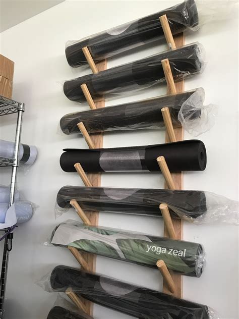 Best Floor Mat Holder That Inspire