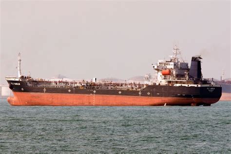 FLY MARLIN, Oil Products Tanker - Details and current position - IMO ...