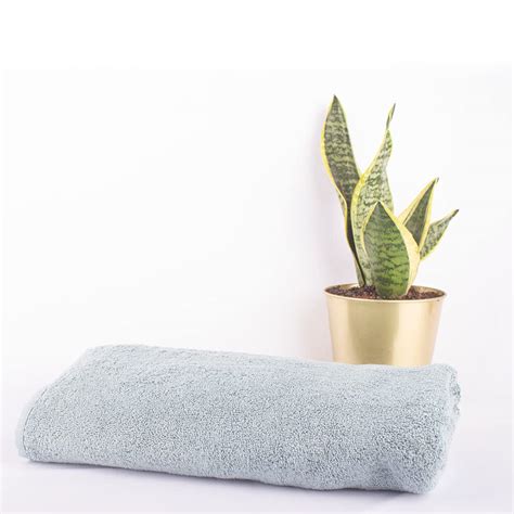 Beclina Bath Towel (Turquoise, Set of 1) (140 x 70 cms) | 580 GSM ...