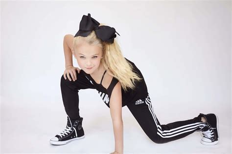 [100+] Jojo Siwa Pictures | Wallpapers.com