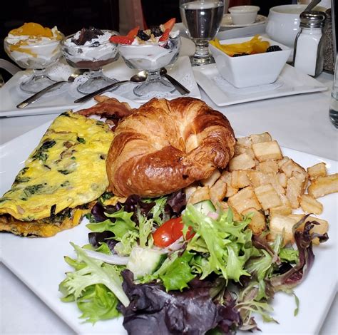 Paris Bistro | Naperville, IL