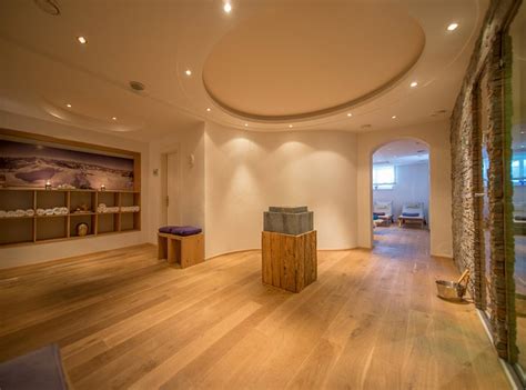 ALPINES GOURMETHOTEL MONTANARA (Flachau) - Hotel Reviews, Photos, Rate ...