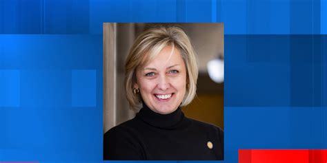 Lynne Walz launches campaign for Nebraska governor