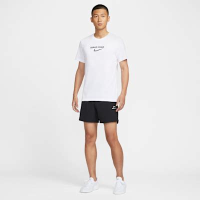 Nike Men's Dri-FIT Training T-Shirt. Nike IN