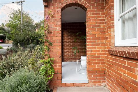 Sold 19 Willow Street, Preston VIC 3072 on 17 May 2023 - 2018497154 | Domain