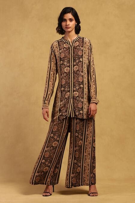 Buy Black Viscose Crepe Print Vintage Bloom Mandarin Arohi Tunic With ...