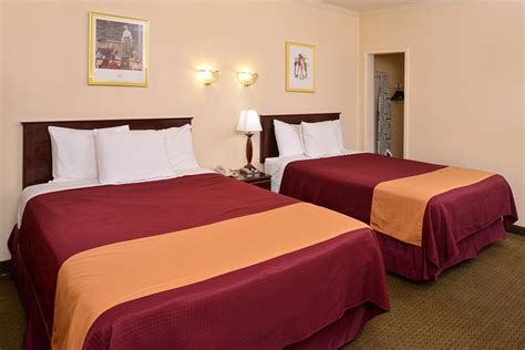 AMERICAS BEST VALUE INN OZONA - Hotel Reviews, Photos, Rate Comparison ...