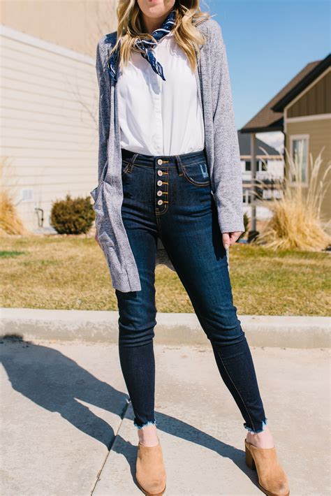 Tips for finding the perfect jeans | The Pretty Life Girls