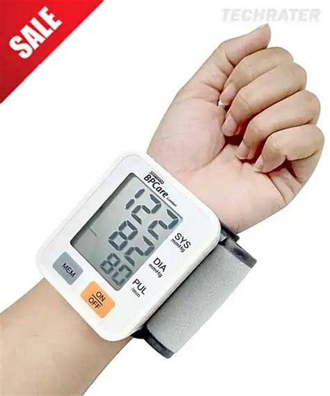 Smallest Blood Pressure Monitoring Machine | Measure BP at Home