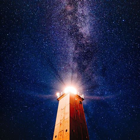 Download wallpaper 2780x2780 lighthouse, starry sky, light, night ipad ...
