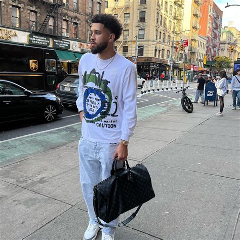 Peyton Hardin | LoSiNG tRAcK oF wHeRe WE gO | Instagram