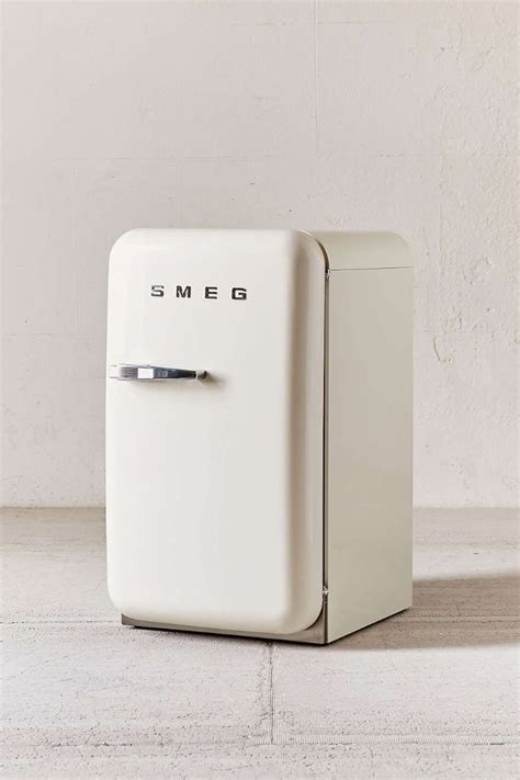 Colored Fridge 的图像结果