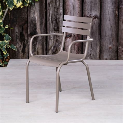 Commercial Outdoor Dining Chairs | Pubs | Hotels | Cafes