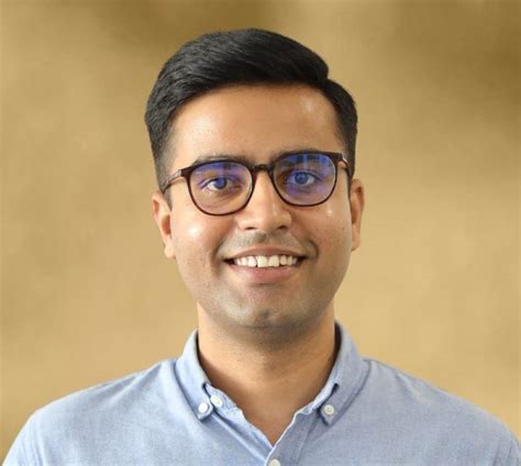 Faculty at RVU | RV University