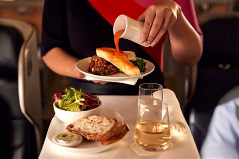 Qantas First Class Menu 的图像结果