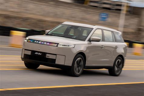 2026 Jaecoo J5 EV review: Quick drive | CarExpert