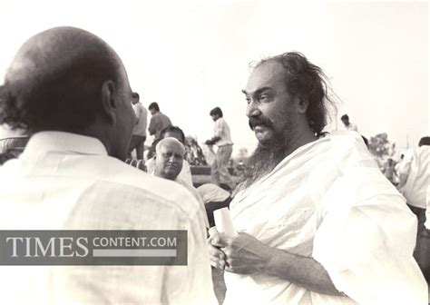Dhirendar Brahmachari News Photo Dhirendar Brahmachari ...