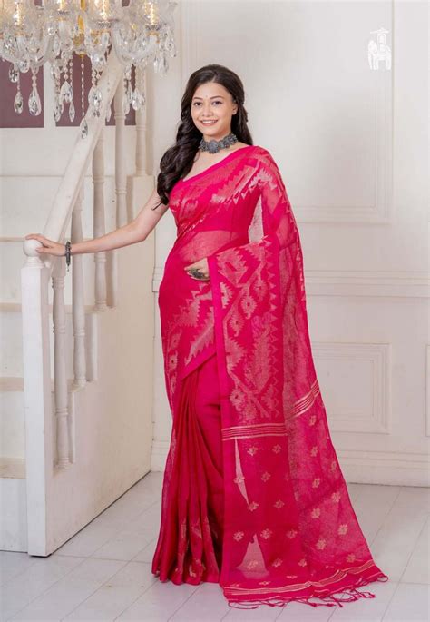 Explore & shop premium quality Pure linen sarees At 10% OFF