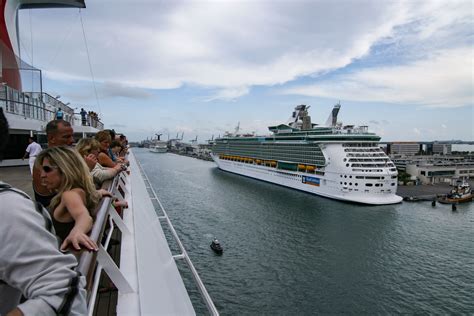 Carnival Cruise Line's Rivalry With Royal Caribbean Takes Another Turn