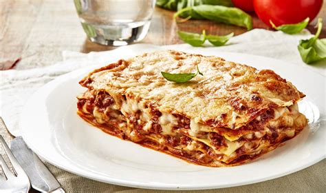 Lasagne alla Bolognese 19166   Primi piatti da forno   Bofrost