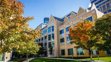 Contact Us | OPUS College of Business | University of St. Thomas