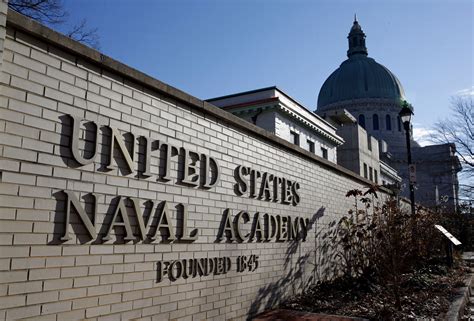 Naval Academy midshipmen sing, dance in new 'spirit video'