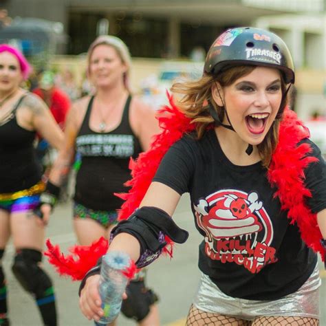 What is Roller Derby? - Ferry Godmother Productions