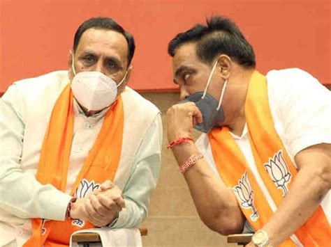 gujarat bjp government vs sangathan: bjp set up covid center and ...