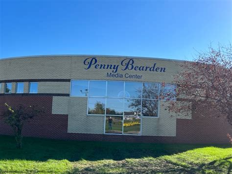 Rustic Name Signs Using Router 的图像结果