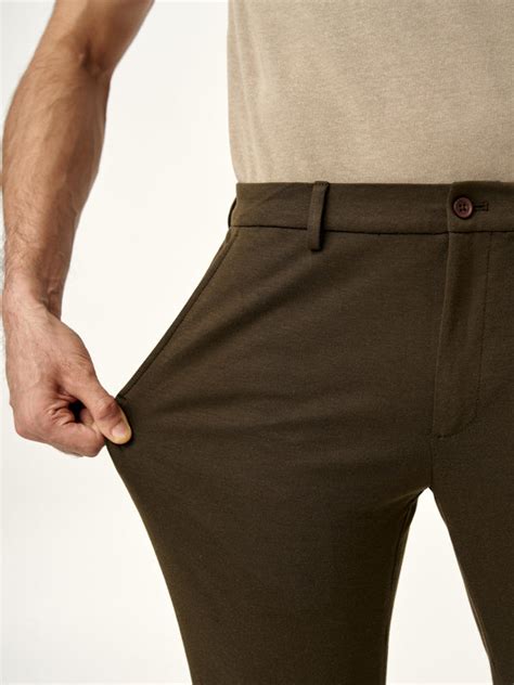 Black Stretchable Chinos for Men