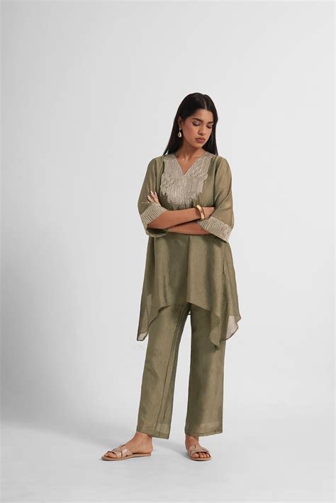 Mehek Embroidered Co-Ord Set - Final Sale – House of Ayuda