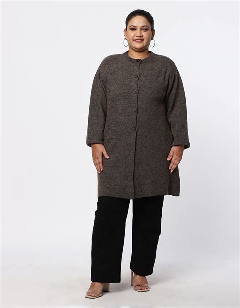 Knitted Round Neck Plus Size Long Coat - Stylish Winter Wear ...