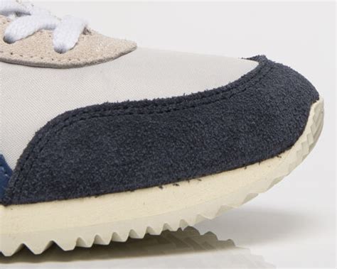 Buy Onitsuka Tiger Unisex New York Men blue Online at Lowest Price in ...