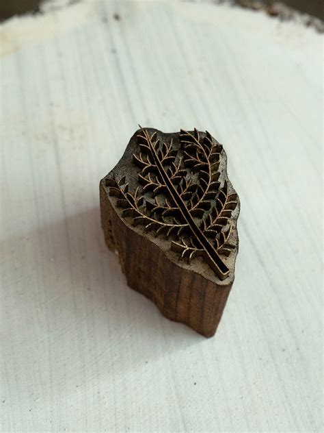 Leaf Pattern Wood block | Handcrafted Art | at Memeraki.com