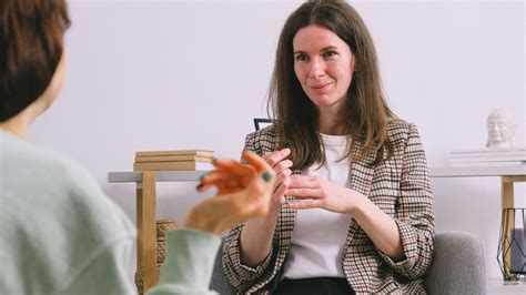 Can a Therapist Prescribe Medication?