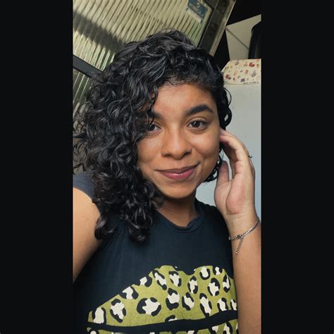 amandagabriele25 Media kit