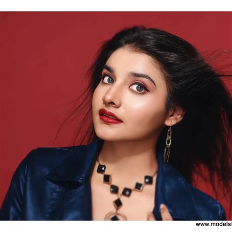 MODELS HUT ACADEMY | I believe modeling is a combination of natural talent, the ability to adapt ...