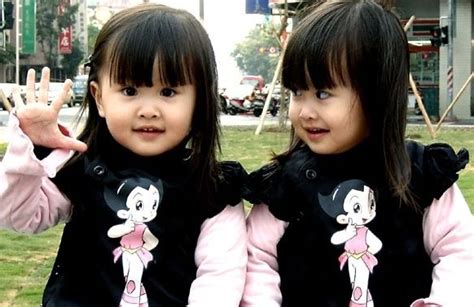 双胞胎女孩起名诗诿,双胞胎女孩起名双胞胎女孩:蔡羽()蔡羽()蔡奕()蔡奕()蔡伊
