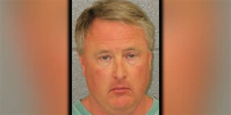 Firefighter accused of setting building fire in Charlotte area arrested