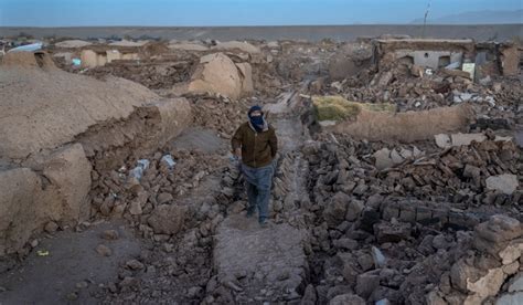New powerful earthquake shakes west Afghanistan a week after tremors ...