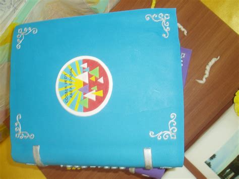 Stacked Book Cake Tutorial 的图像结果