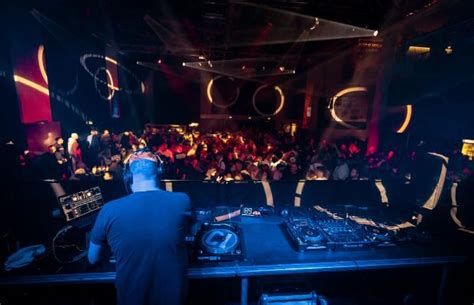 Hits in the Mix! 80s & 90s - Mit D-Zero & Leo Yamane, Im Carree , 64283 ...