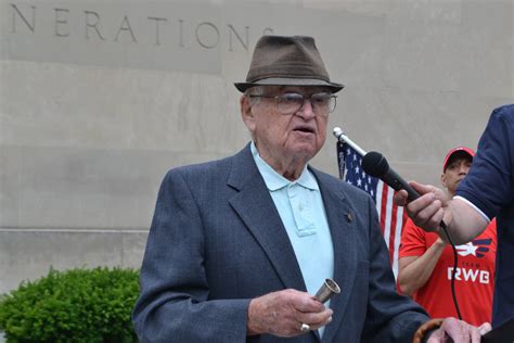 Brooklyn honors veterans on Memorial Day • Brooklyn Paper