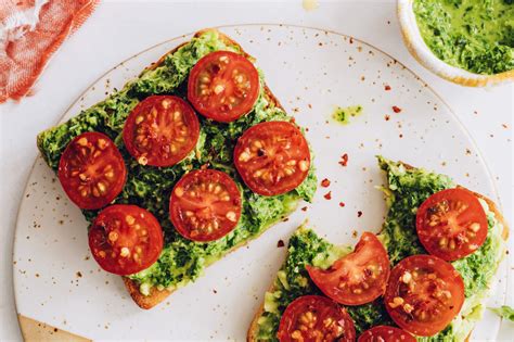 8 Healthy, Savory Breakfast Recipes You’ll Love