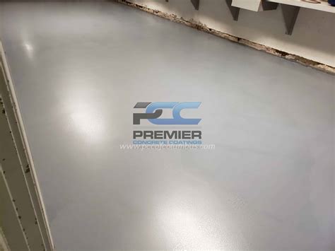 Solid Color Epoxy Floor Columbus, OH | Flooring Contractors