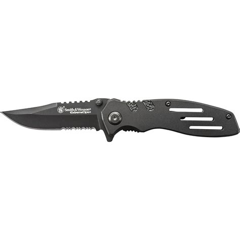 Smith & Wesson® SWA24S Extreme Ops Liner Lock Folding Knife | Smith & Wesson